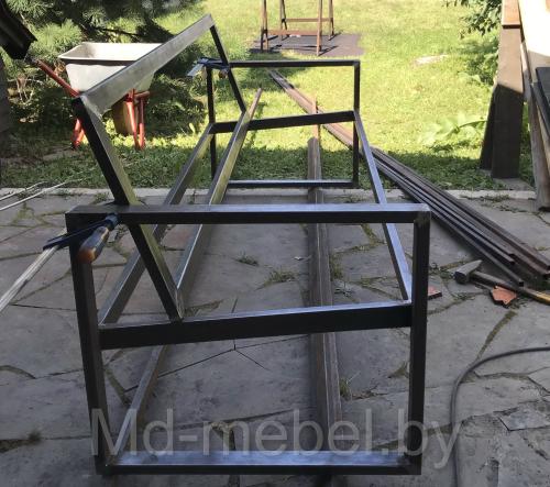 Металлический каркас для дивана